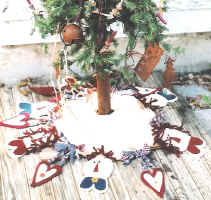 Raggedy Christmas tree pattern